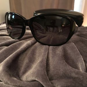 Devyn black Coach sunglasses